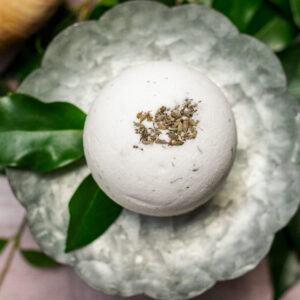 Exfoliating Lavender Bath Bomb